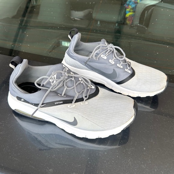 Nike Air Max Motion Racer 2 Men\'s Athletic Shoes Size 9.5 Wolf Grey‎ main image 8